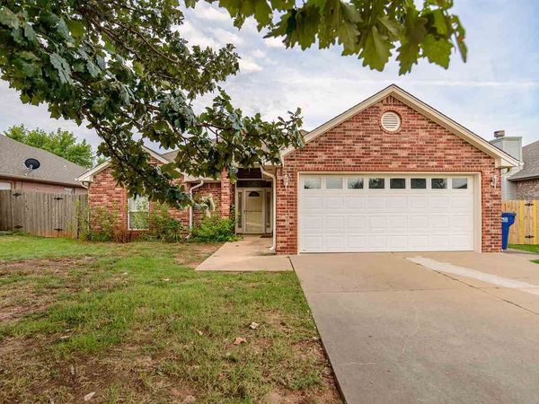 2206 N Manning Street, Stillwater, OK 74075