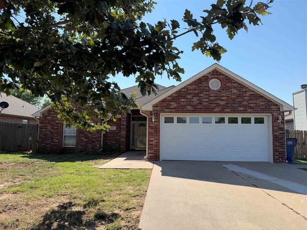 2206 N Manning Street, Stillwater, OK 74075