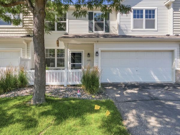 1574 Liberty Circle , Shakopee, MN 55379