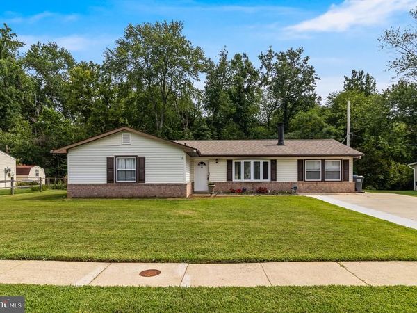 913 BARRINGTON DRIVE , WALDORF, MD 20602