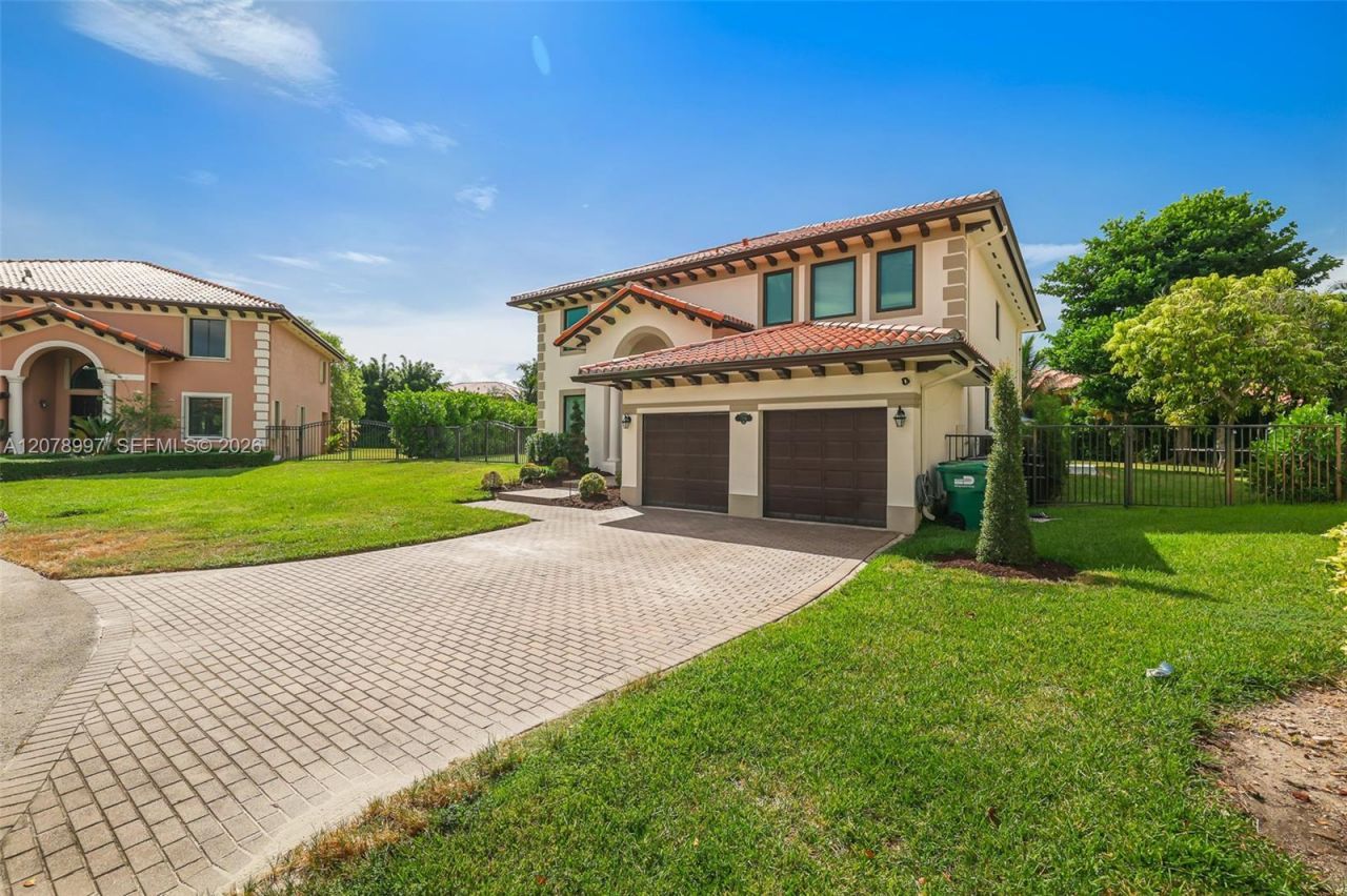 7516 SW 190th St , Cutler Bay, FL 33157 Photo