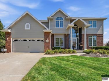 1635 N 171 Avenue, Omaha, NE 68118