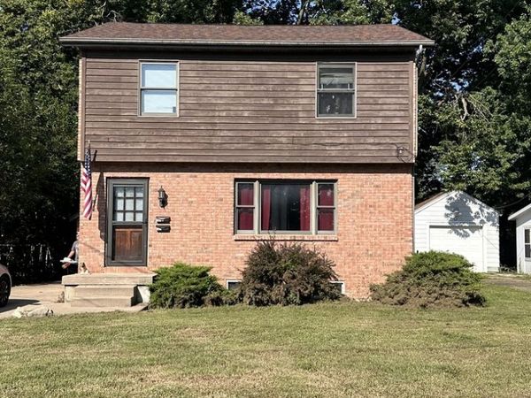 304 8th Avenue , Rock Falls, IL 61071