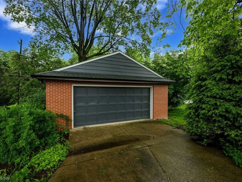 3021 Fulton Drive NW, Canton, OH 44718 Photo 6