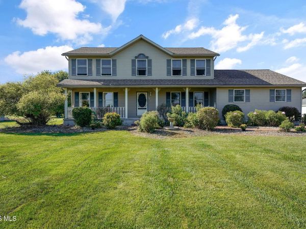 5914 Corduroy Road , Oregon, OH 43616