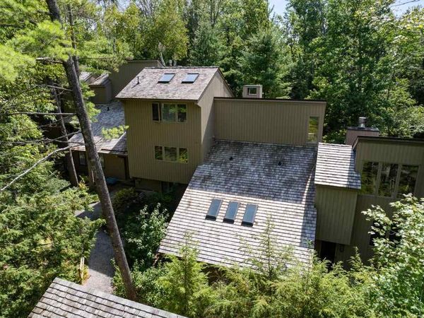 2755 Harbor-Petoskey Road, Unit 2, Harbor Springs, MI 49740