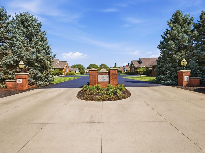 1096 Damon Drive , Unit 2, Washington Court House, OH 43160 Photo 12