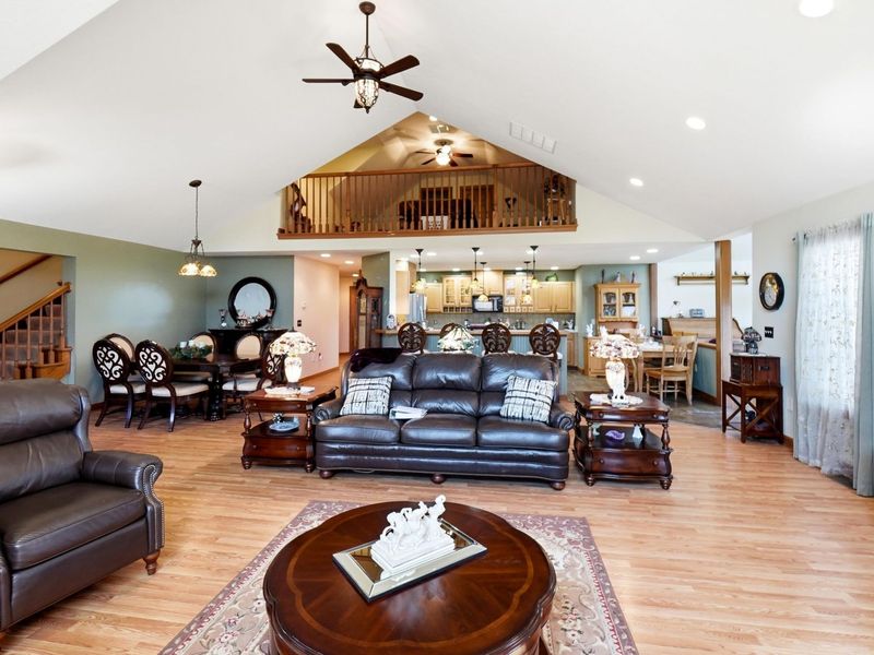 1096 Damon Drive , Unit 2, Washington Court House, OH 43160 Photo 24