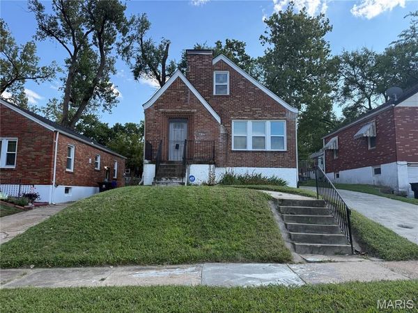 6832 Julian Avenue, University City, MO 63130
