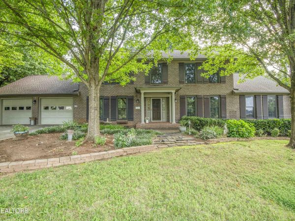 204 Nutwood Circle, Knoxville, TN 37934