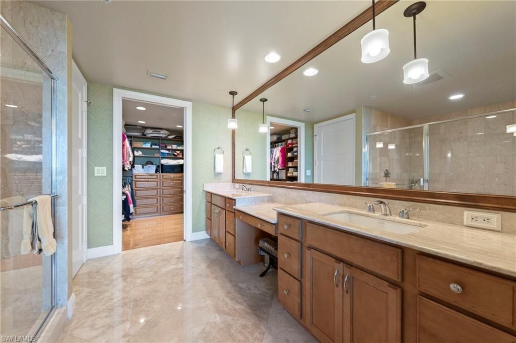 265 Indies Way, Unit 602, Naples, FL 34110 Photo