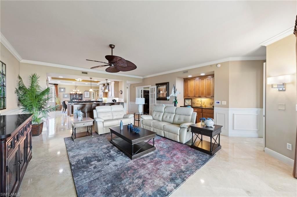 265 Indies Way, Unit 602, Naples, FL 34110 Photo