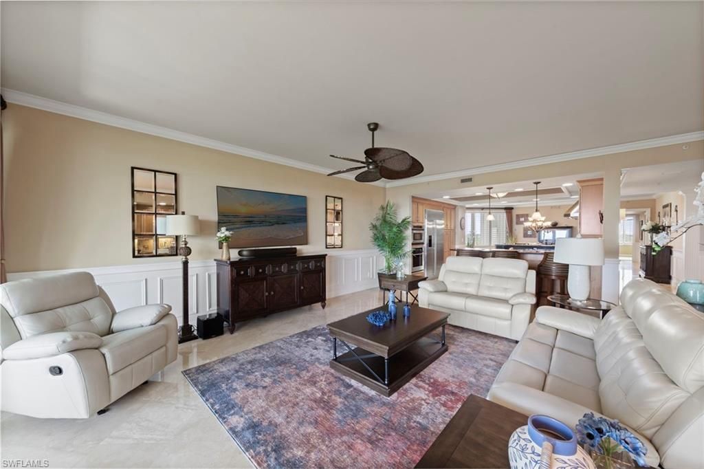 265 Indies Way, Unit 602, Naples, FL 34110 Photo