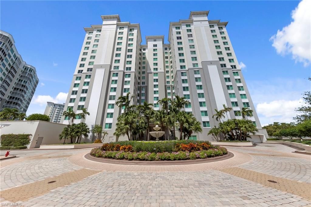 265 Indies Way, Unit 602, Naples, FL 34110 Photo