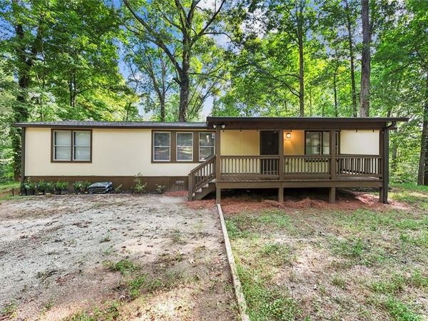 3068 Pierce Road , Gainesville, GA 30507
