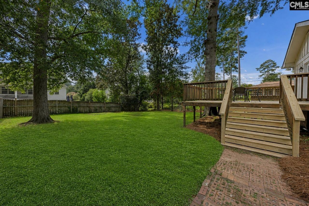 826 Rickenbaker Drive  Photo 18