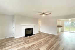 409 Coops Court  photo 4