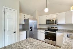 409 Coops Court  photo 4