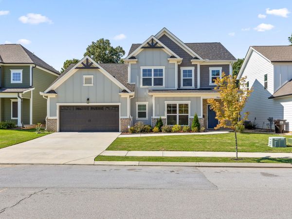 9608 Mayfly Road, Ooltewah, TN 37363