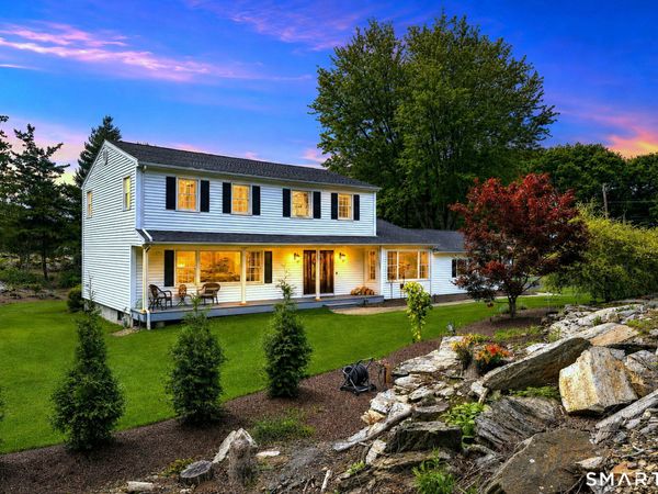 30 Dartmouth , Shelton, CT 06484