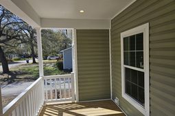 1550 Larry Street photo 4