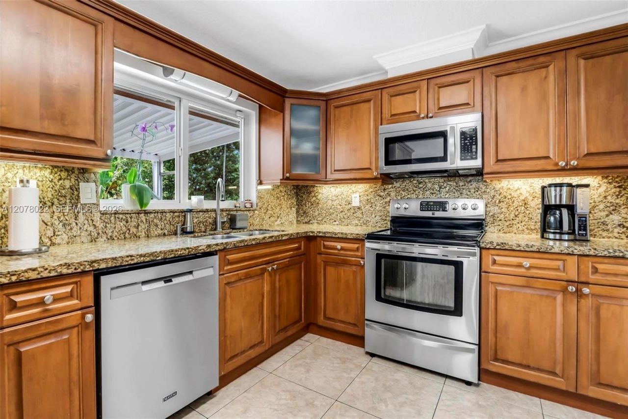 3551 SW 97th Ave, Miami, FL 33165 Photo