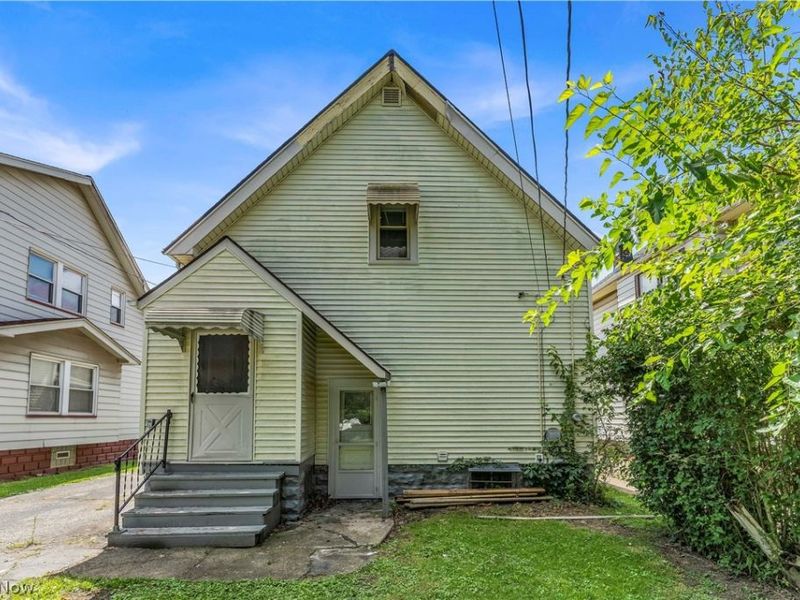 9001 Rosewood Avenue, Cleveland, OH 44105 Photo 20