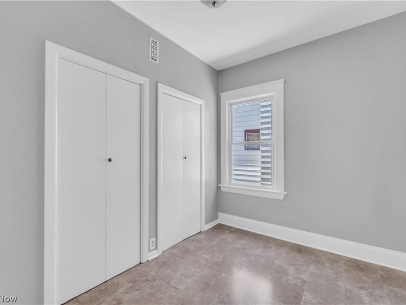 9001 Rosewood Avenue, Cleveland, OH 44105 Photo 5