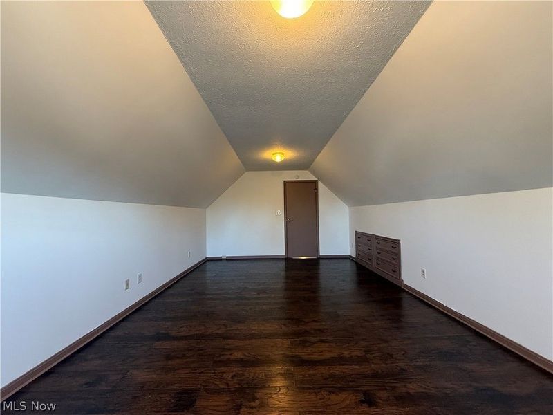 9405 Bancroft Avenue, Unit UP, Cleveland, OH 44105 Photo 18