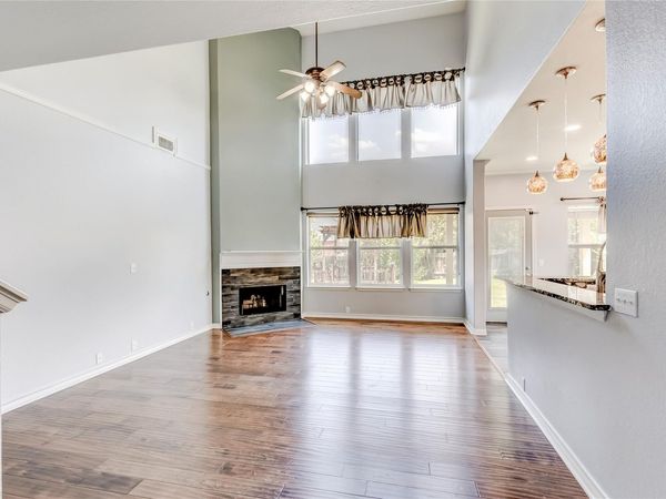 20913 Mandrake DR , Pflugerville, TX 78660