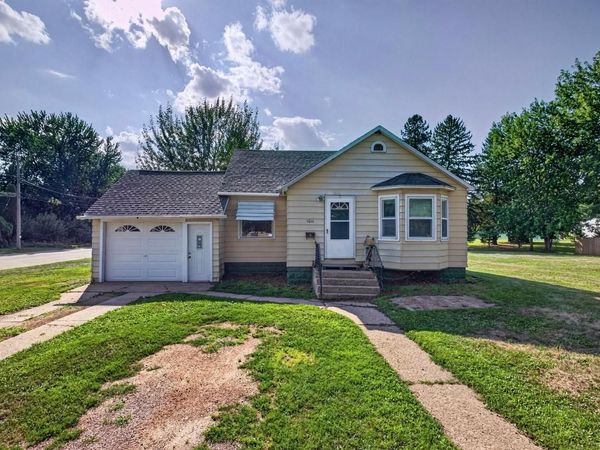 1011 11TH AVENUE NORTH, Wisconsin Rapids, WI 54495