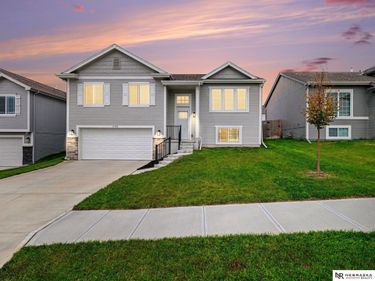11110 Baker Street, Omaha, NE 68142