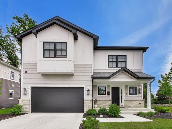 7300 Ponto Court , Morton Grove, IL 60053