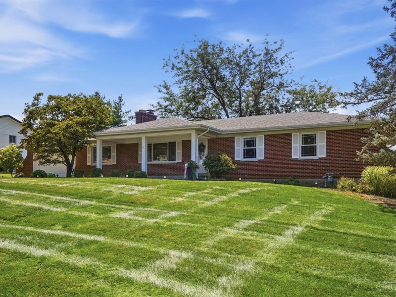 6469 Springmyer Drive, Green Township, OH 45248 Photo 2