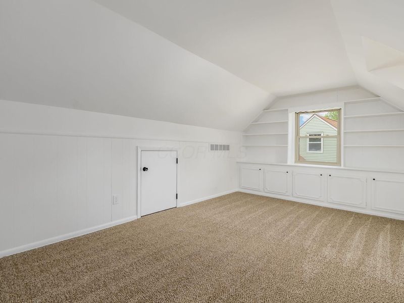 1196 Frisbee Drive , Columbus, OH 43224 Photo 16