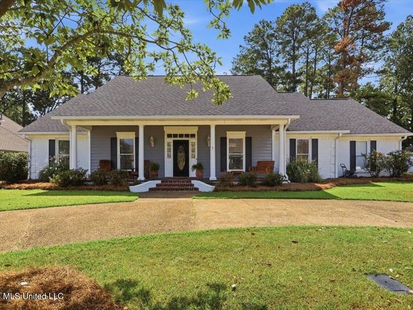 520 Ridge Circle, Brandon, MS 39047