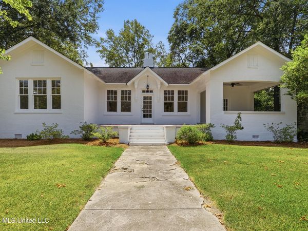 969 SW Carlisle Street, Jackson, MS 39202