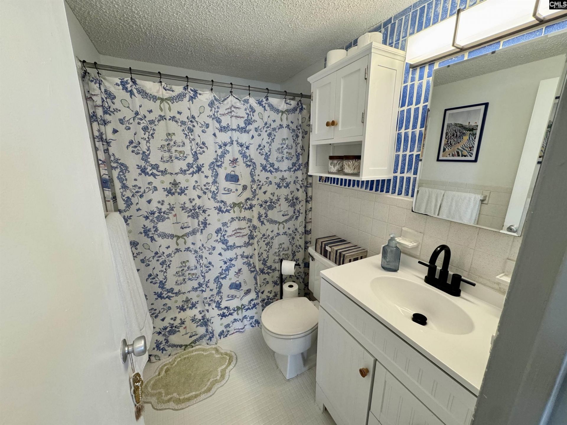 1520 Senate Street  Photo 8