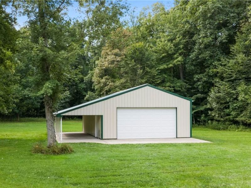 4033 Court Road, Wakeman, OH 44889 Photo 5