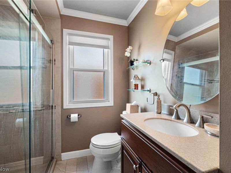 8713 Memphis Villas Boulevard, Brooklyn, OH 44144 Photo 16