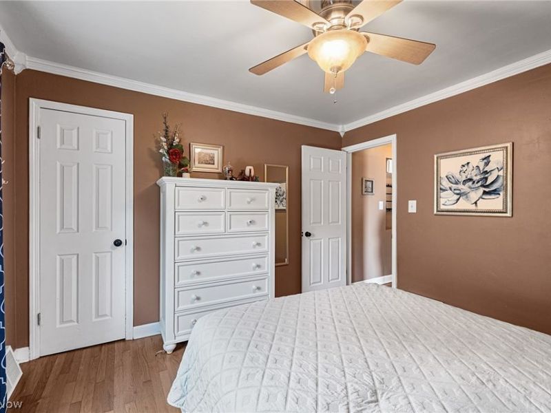 8713 Memphis Villas Boulevard, Brooklyn, OH 44144 Photo 17