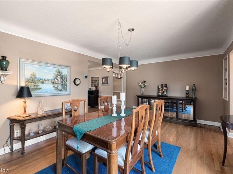8713 Memphis Villas Boulevard, Brooklyn, OH 44144 Photo 9