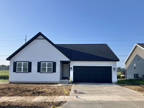 325 Dahlia Drive, Unit 30, Stoughton, WI 53589