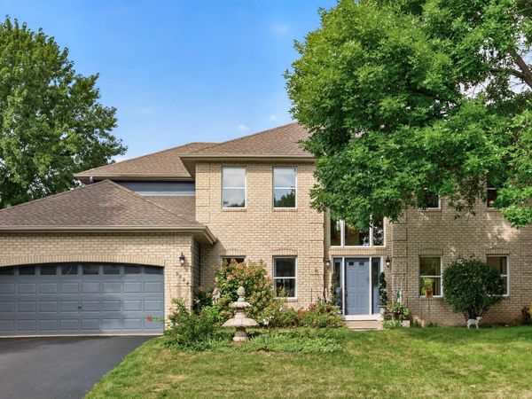 9024 Douglas Drive , Eden Prairie, MN 55347