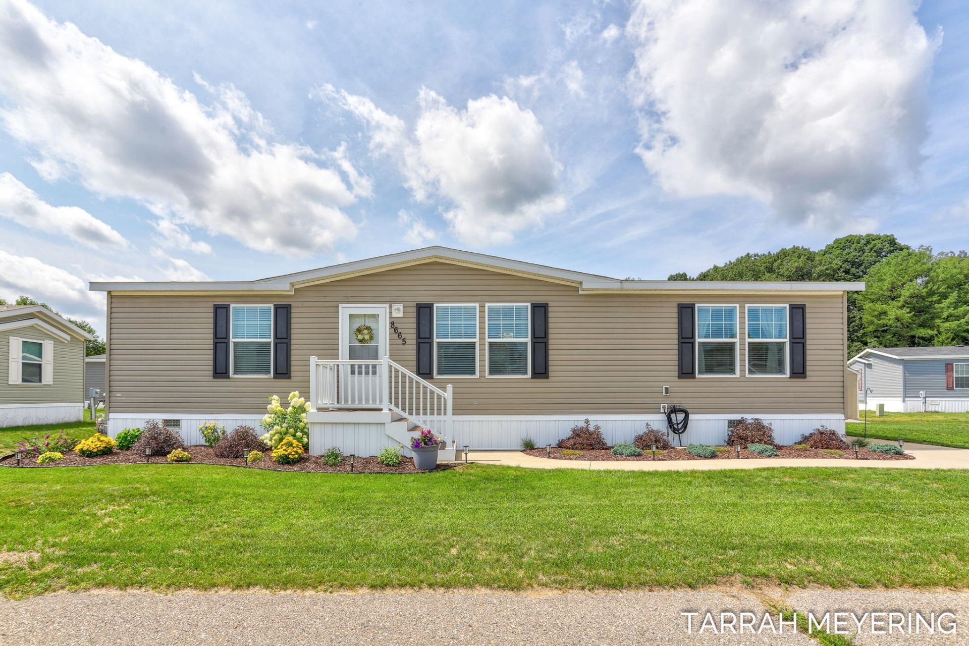 8665 Sand Wedge Trail, Unit 781, West Olive, MI 49460 Main Photo
