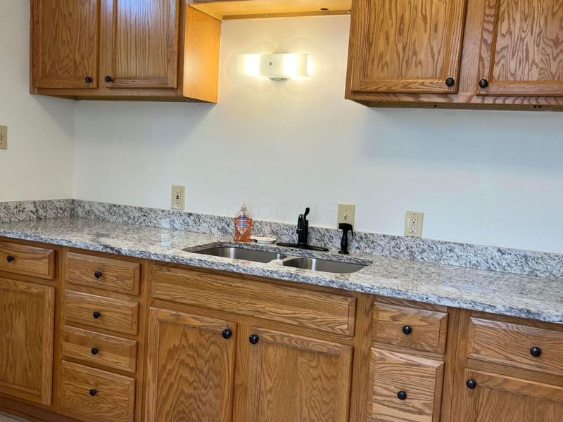 73-75 E Duncan Street, Columbus, OH 43202 Photo 11
