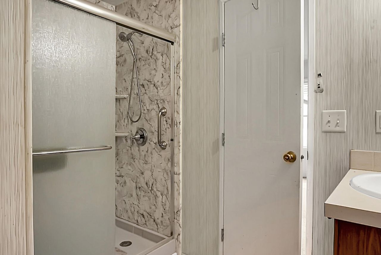 110 Minnie Court Photo 25