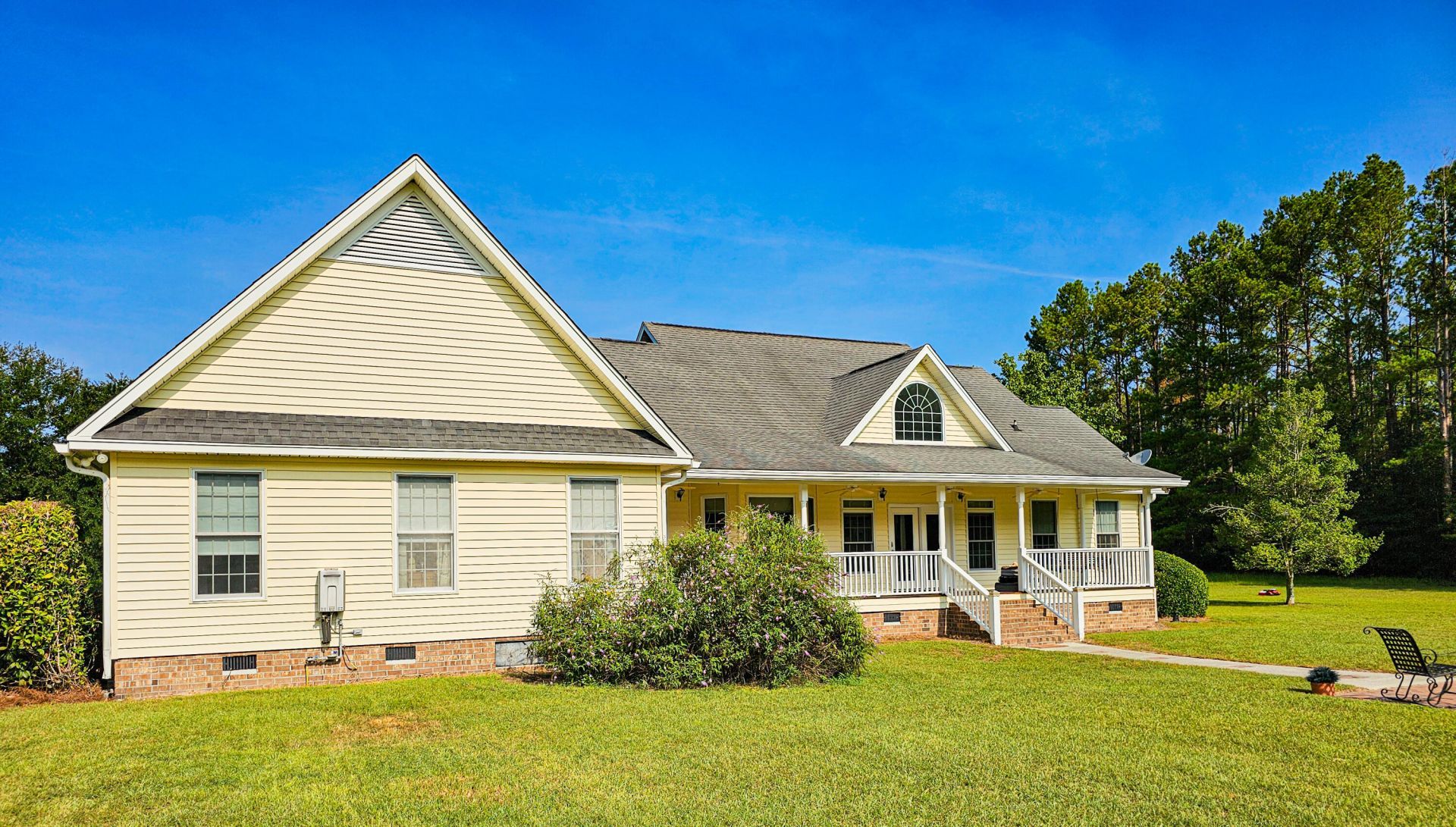 220 Sandy Springs Circle Photo 10
