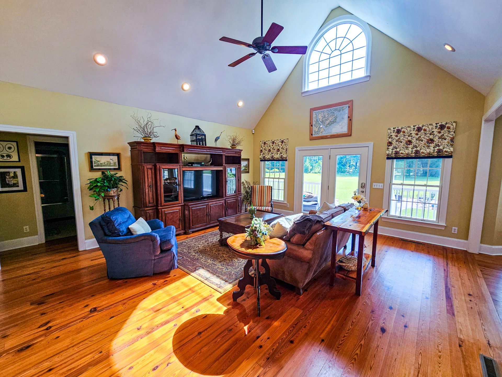 220 Sandy Springs Circle Photo 30