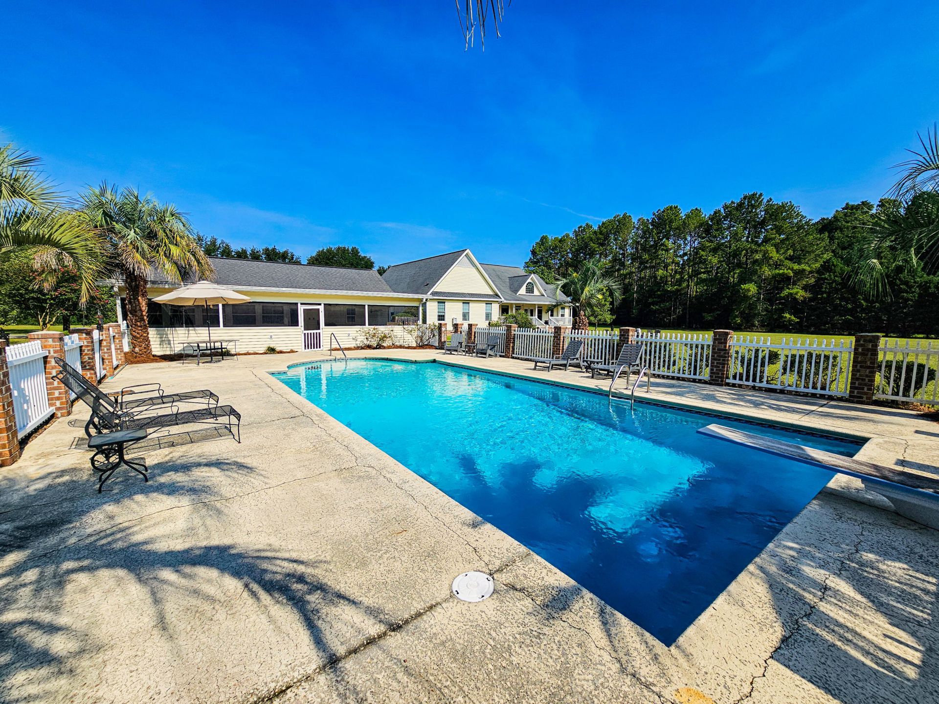 220 Sandy Springs Circle Photo 76
